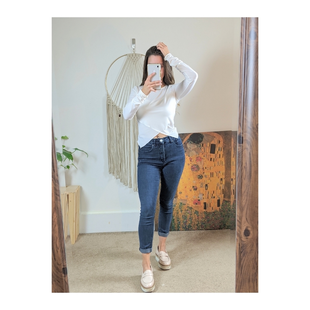 ✨SOLD✨ ASOS Cropped Long Sleeve